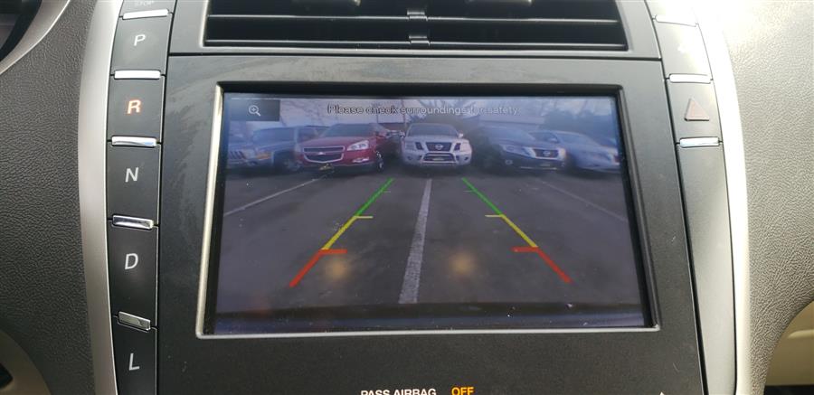 Used Lincoln MKZ 4dr Sdn Hybrid FWD 2013 | Victoria Preowned Autos Inc. Little Ferry, New Jersey Used Lincoln MKZ 4dr Sdn Hybrid FWD 2013 | Victoria Preowned Autos Inc. Little Ferry, New Jersey