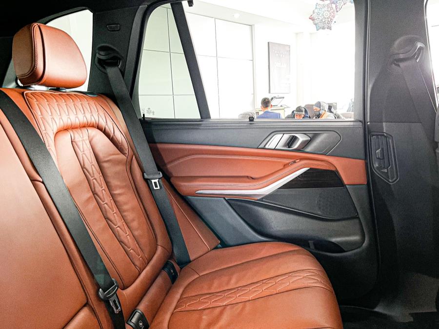 2019 BMW X5 xDrive40i Sports Activity Vehicle, available for sale in Franklin Square, New York | Luxury Motor Club. Franklin Square, New York 2019 BMW X5 xDrive40i Sports Activity Vehicle, available for sale in Franklin Square, New York | Luxury Motor Club. Franklin Square, New York