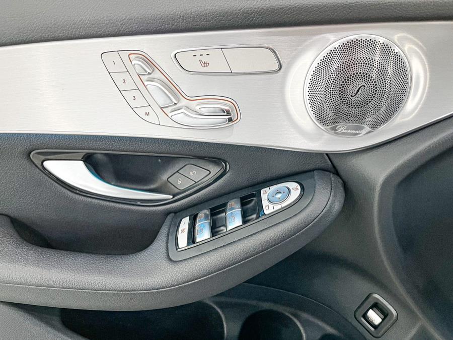 Used Mercedes-Benz GLC GLC 300 4MATIC Coupe 2019 | Luxury Motor Club. Franklin Square, New York Used Mercedes-Benz GLC GLC 300 4MATIC Coupe 2019 | Luxury Motor Club. Franklin Square, New York