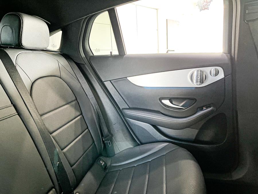 Used Mercedes-Benz GLC GLC 300 4MATIC Coupe 2019 | Luxury Motor Club. Franklin Square, New York Used Mercedes-Benz GLC GLC 300 4MATIC Coupe 2019 | Luxury Motor Club. Franklin Square, New York