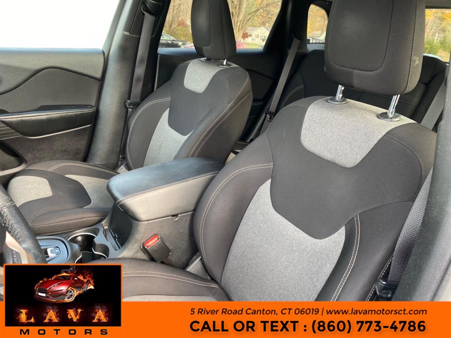 2014 Jeep Cherokee 4WD 4dr Latitude, available for sale in Canton, Connecticut | Lava Motors. Canton, Connecticut 2014 Jeep Cherokee 4WD 4dr Latitude, available for sale in Canton, Connecticut | Lava Motors. Canton, Connecticut