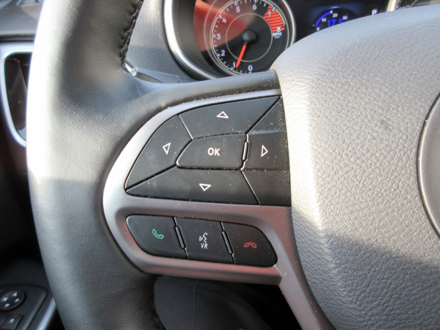 2019 Jeep Cherokee Limited 4x4, available for sale in Linden, New Jersey | Route 27 Auto Mall. Linden, New Jersey 2019 Jeep Cherokee Limited 4x4, available for sale in Linden, New Jersey | Route 27 Auto Mall. Linden, New Jersey