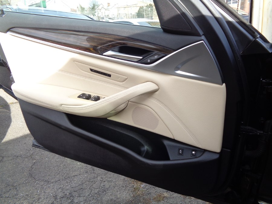 Used BMW 5 Series 530e xDrive iPerformance Plug-In Hybrid 2018 | Top Speed Motors LLC. Jamaica, New York Used BMW 5 Series 530e xDrive iPerformance Plug-In Hybrid 2018 | Top Speed Motors LLC. Jamaica, New York