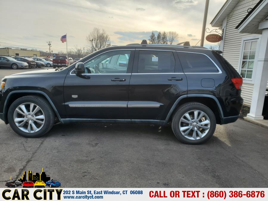 2011 Jeep Grand Cherokee 4WD 4dr Laredo, available for sale in East Windsor, Connecticut | Car City LLC. East Windsor, Connecticut 2011 Jeep Grand Cherokee 4WD 4dr Laredo, available for sale in East Windsor, Connecticut | Car City LLC. East Windsor, Connecticut