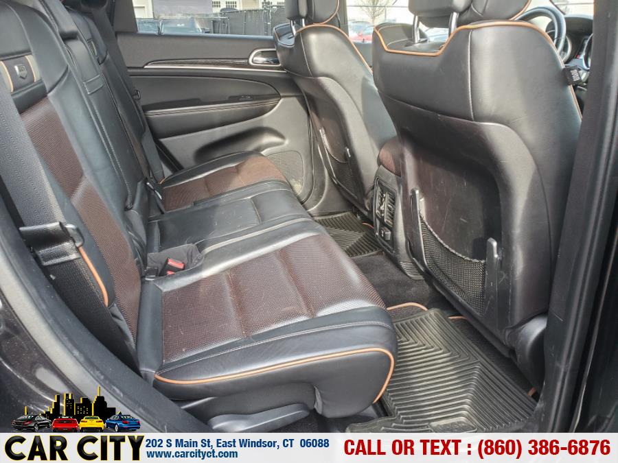 2011 Jeep Grand Cherokee 4WD 4dr Laredo, available for sale in East Windsor, Connecticut | Car City LLC. East Windsor, Connecticut 2011 Jeep Grand Cherokee 4WD 4dr Laredo, available for sale in East Windsor, Connecticut | Car City LLC. East Windsor, Connecticut
