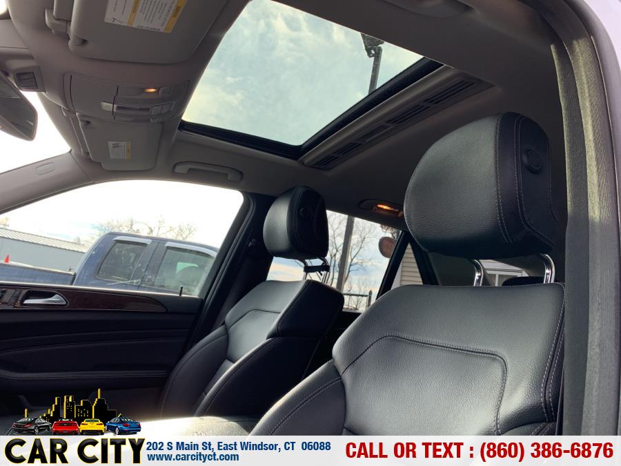 Used Mercedes-Benz M-Class 4MATIC 4dr ML350 2012 | Car City LLC. East Windsor, Connecticut Used Mercedes-Benz M-Class 4MATIC 4dr ML350 2012 | Car City LLC. East Windsor, Connecticut