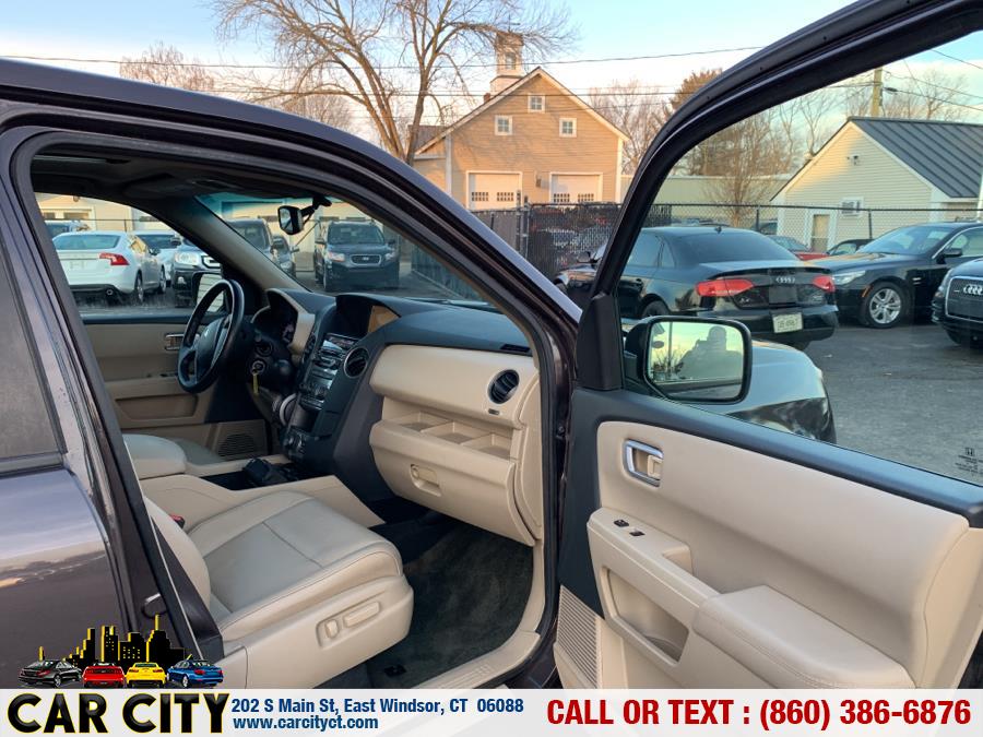 Used Honda Pilot 4WD 4dr EX-L w/Navi 2014 | Car City LLC. East Windsor, Connecticut Used Honda Pilot 4WD 4dr EX-L w/Navi 2014 | Car City LLC. East Windsor, Connecticut