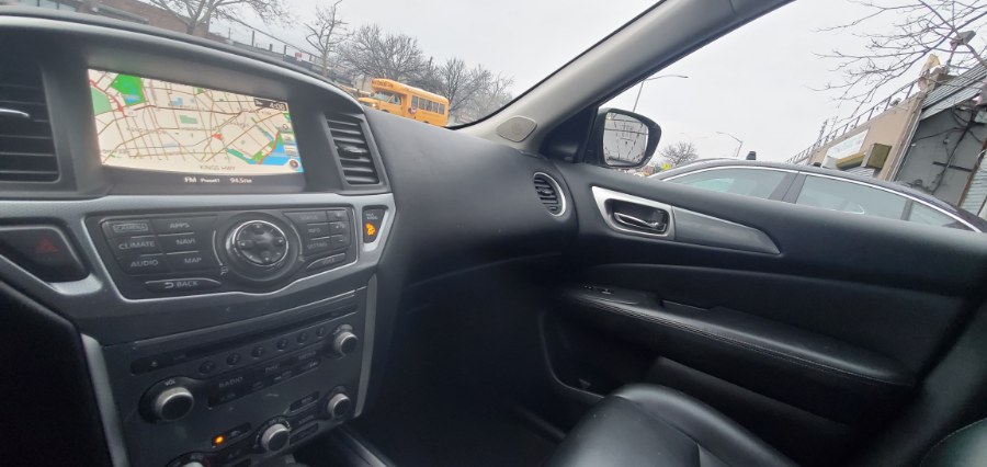 Used Nissan Pathfinder 4x4 SV 2017 | Rubber Bros Auto World. Brooklyn, New York Used Nissan Pathfinder 4x4 SV 2017 | Rubber Bros Auto World. Brooklyn, New York