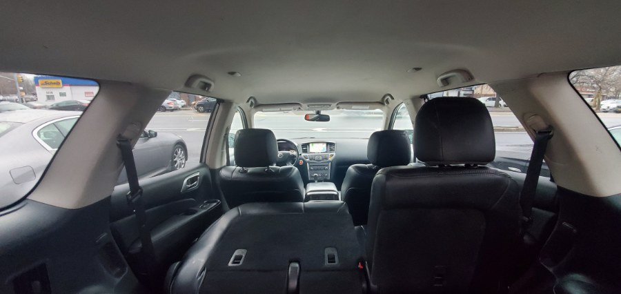 Used Nissan Pathfinder 4x4 SV 2017 | Rubber Bros Auto World. Brooklyn, New York Used Nissan Pathfinder 4x4 SV 2017 | Rubber Bros Auto World. Brooklyn, New York