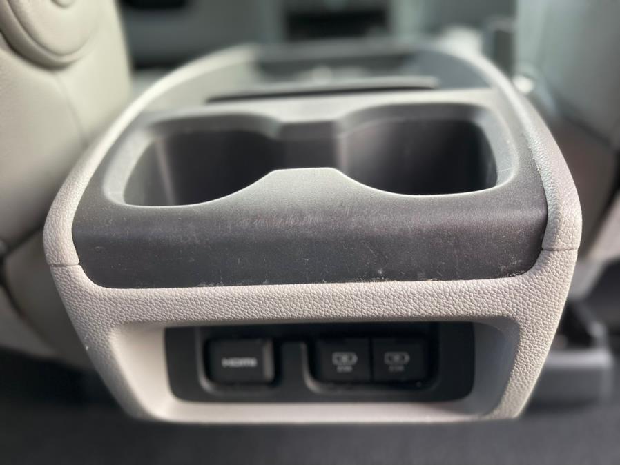 2018 Honda Odyssey EX-L w/Navi/RES Auto, available for sale in Irvington , New Jersey | Auto Haus of Irvington Corp. Irvington , New Jersey 2018 Honda Odyssey EX-L w/Navi/RES Auto, available for sale in Irvington , New Jersey | Auto Haus of Irvington Corp. Irvington , New Jersey