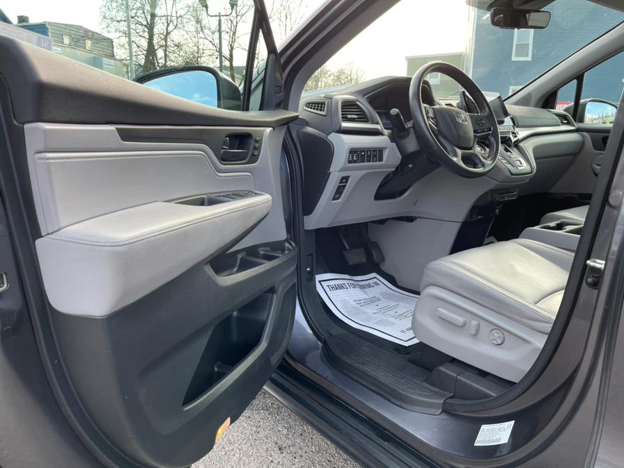 2018 Honda Odyssey EX-L w/Navi/RES Auto, available for sale in Irvington , New Jersey | Auto Haus of Irvington Corp. Irvington , New Jersey 2018 Honda Odyssey EX-L w/Navi/RES Auto, available for sale in Irvington , New Jersey | Auto Haus of Irvington Corp. Irvington , New Jersey