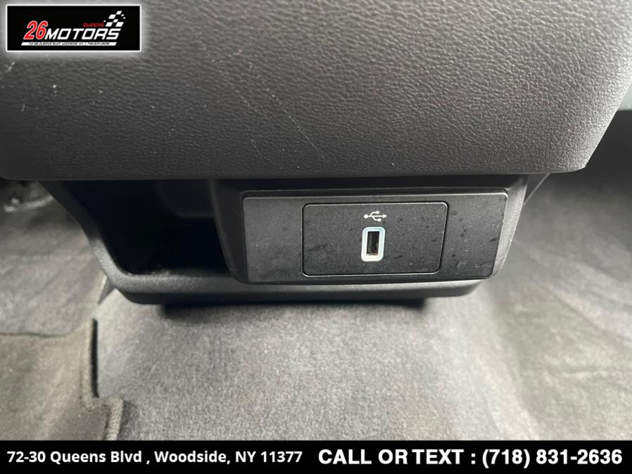 Used Ford Transit Passenger Wagon T-350 148" Low Roof XLT Sliding RH Dr 2018 | 26 Motors Queens. Woodside, New York Used Ford Transit Passenger Wagon T-350 148" Low Roof XLT Sliding RH Dr 2018 | 26 Motors Queens. Woodside, New York