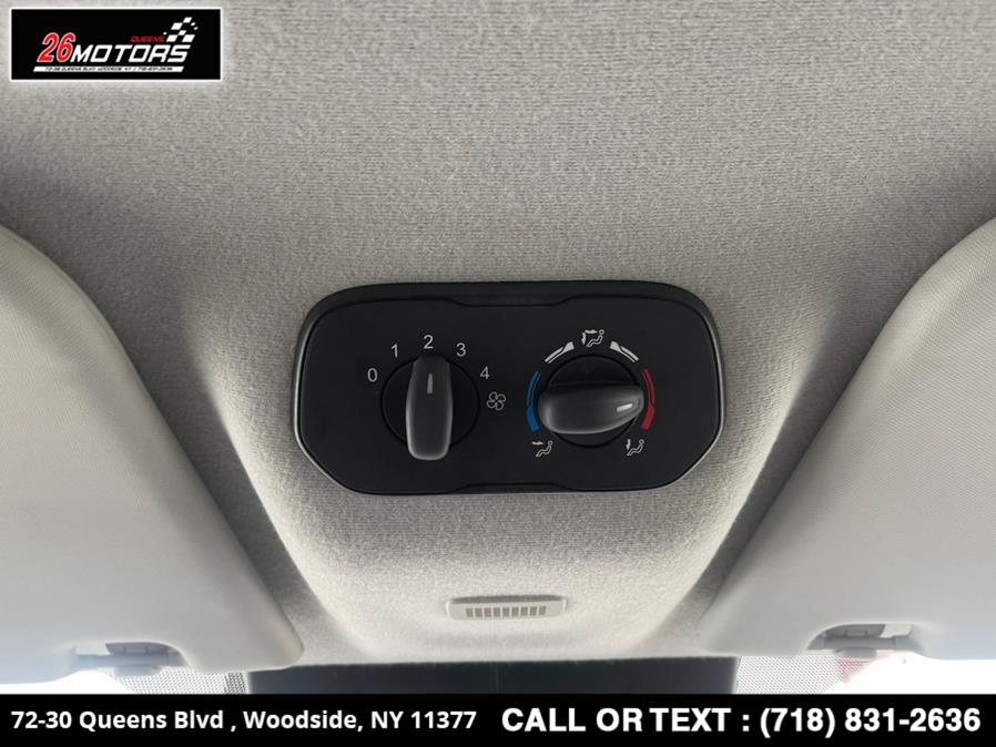 Used Ford Transit Passenger Wagon T-350 148" Low Roof XLT Sliding RH Dr 2018 | 26 Motors Queens. Woodside, New York Used Ford Transit Passenger Wagon T-350 148" Low Roof XLT Sliding RH Dr 2018 | 26 Motors Queens. Woodside, New York