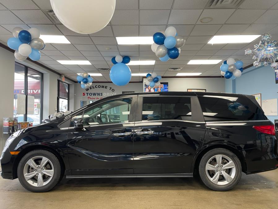2019 Honda Odyssey EX-L w/Navi/RES Auto, available for sale in Inwood, New York | 5 Towns Drive. Inwood, New York 2019 Honda Odyssey EX-L w/Navi/RES Auto, available for sale in Inwood, New York | 5 Towns Drive. Inwood, New York