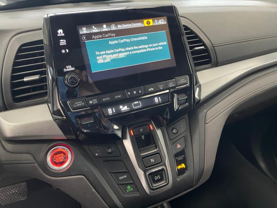 2019 Honda Odyssey EX-L w/Navi/RES Auto, available for sale in Inwood, New York | 5 Towns Drive. Inwood, New York 2019 Honda Odyssey EX-L w/Navi/RES Auto, available for sale in Inwood, New York | 5 Towns Drive. Inwood, New York