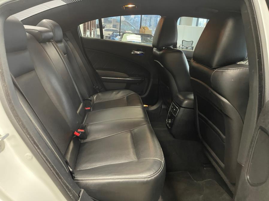 Used Dodge Charger 4dr Sdn RT Plus RWD 2013 | 5 Towns Drive. Inwood, New York Used Dodge Charger 4dr Sdn RT Plus RWD 2013 | 5 Towns Drive. Inwood, New York