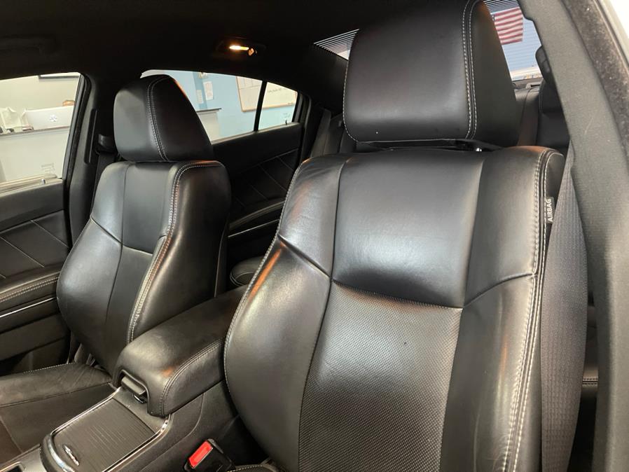 Used Dodge Charger 4dr Sdn RT Plus RWD 2013 | 5 Towns Drive. Inwood, New York Used Dodge Charger 4dr Sdn RT Plus RWD 2013 | 5 Towns Drive. Inwood, New York
