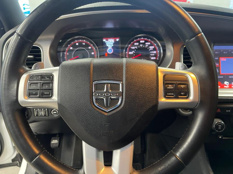 Used Dodge Charger 4dr Sdn RT Plus RWD 2013 | 5 Towns Drive. Inwood, New York Used Dodge Charger 4dr Sdn RT Plus RWD 2013 | 5 Towns Drive. Inwood, New York