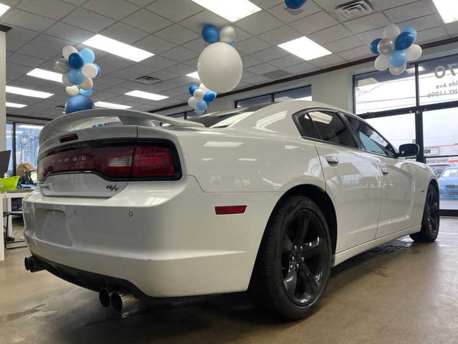 Used Dodge Charger 4dr Sdn RT Plus RWD 2013 | 5 Towns Drive. Inwood, New York Used Dodge Charger 4dr Sdn RT Plus RWD 2013 | 5 Towns Drive. Inwood, New York