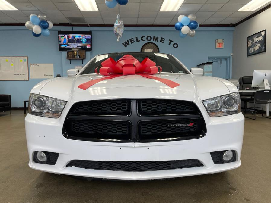 Used Dodge Charger 4dr Sdn RT Plus RWD 2013 | 5 Towns Drive. Inwood, New York Used Dodge Charger 4dr Sdn RT Plus RWD 2013 | 5 Towns Drive. Inwood, New York