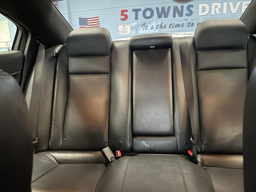 Used Dodge Charger 4dr Sdn RT Plus RWD 2013 | 5 Towns Drive. Inwood, New York Used Dodge Charger 4dr Sdn RT Plus RWD 2013 | 5 Towns Drive. Inwood, New York