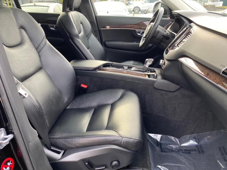 Used Volvo XC90 AWD 4dr T6 Momentum 2016 | Lava Motors 2 Inc. Canton, Connecticut Used Volvo XC90 AWD 4dr T6 Momentum 2016 | Lava Motors 2 Inc. Canton, Connecticut