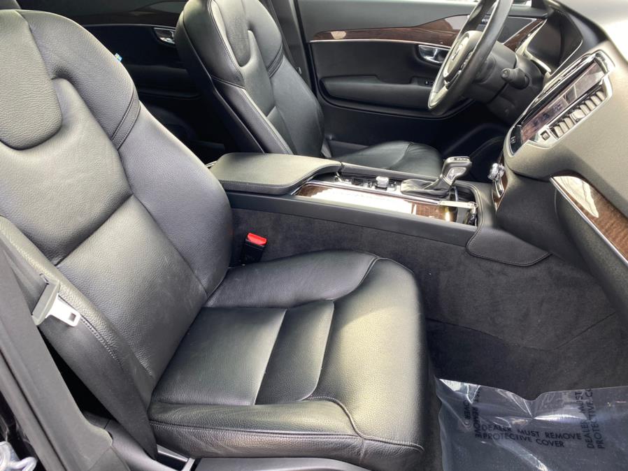 Used Volvo XC90 AWD 4dr T6 Momentum 2016 | Lava Motors 2 Inc. Canton, Connecticut Used Volvo XC90 AWD 4dr T6 Momentum 2016 | Lava Motors 2 Inc. Canton, Connecticut