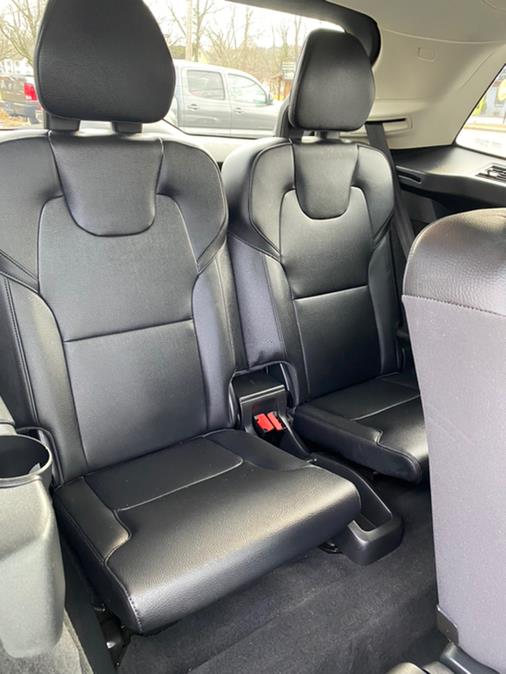Used Volvo XC90 AWD 4dr T6 Momentum 2016 | Lava Motors 2 Inc. Canton, Connecticut Used Volvo XC90 AWD 4dr T6 Momentum 2016 | Lava Motors 2 Inc. Canton, Connecticut