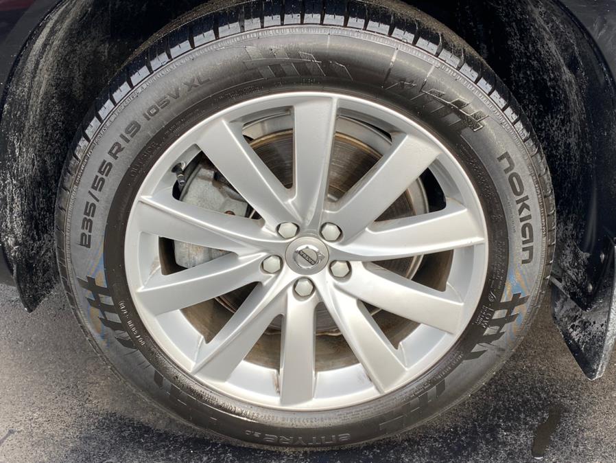 Used Volvo XC90 AWD 4dr T6 Momentum 2016 | Lava Motors 2 Inc. Canton, Connecticut Used Volvo XC90 AWD 4dr T6 Momentum 2016 | Lava Motors 2 Inc. Canton, Connecticut