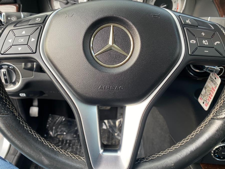 Used Mercedes-Benz GLK-Class 4MATIC 4dr GLK350 2014 | Lava Motors 2 Inc. Canton, Connecticut Used Mercedes-Benz GLK-Class 4MATIC 4dr GLK350 2014 | Lava Motors 2 Inc. Canton, Connecticut