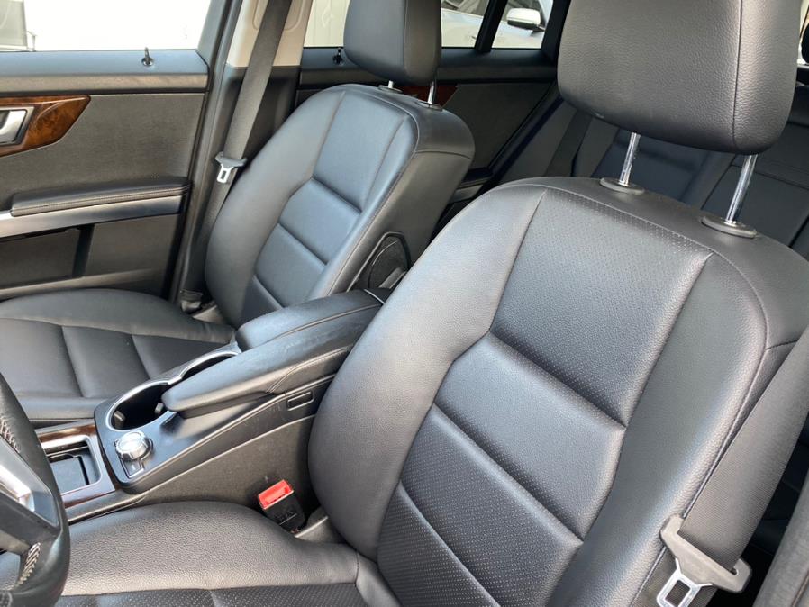 Used Mercedes-Benz GLK-Class 4MATIC 4dr GLK350 2014 | Lava Motors 2 Inc. Canton, Connecticut Used Mercedes-Benz GLK-Class 4MATIC 4dr GLK350 2014 | Lava Motors 2 Inc. Canton, Connecticut