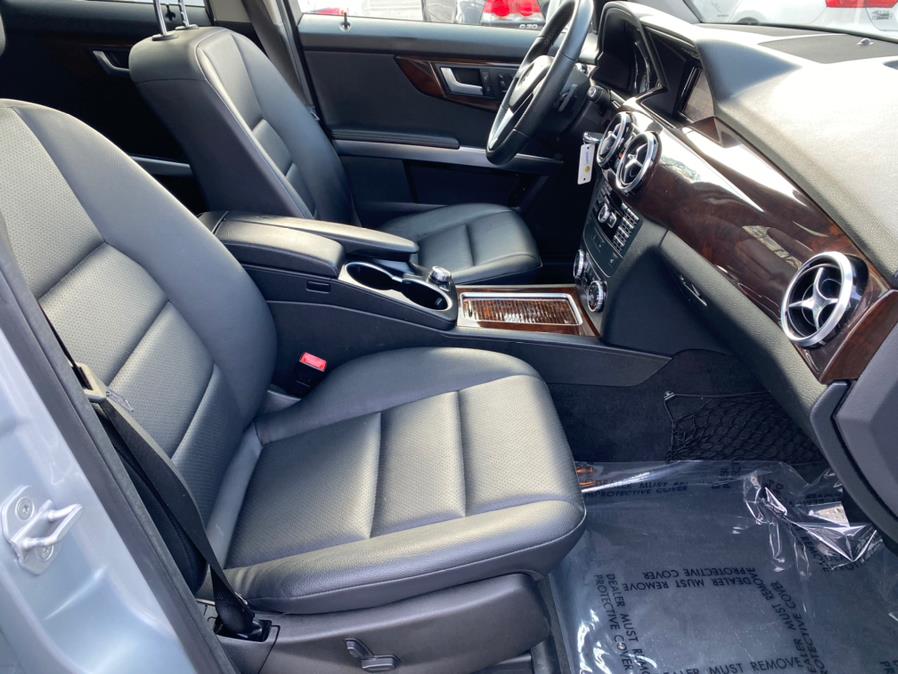 Used Mercedes-Benz GLK-Class 4MATIC 4dr GLK350 2014 | Lava Motors 2 Inc. Canton, Connecticut Used Mercedes-Benz GLK-Class 4MATIC 4dr GLK350 2014 | Lava Motors 2 Inc. Canton, Connecticut