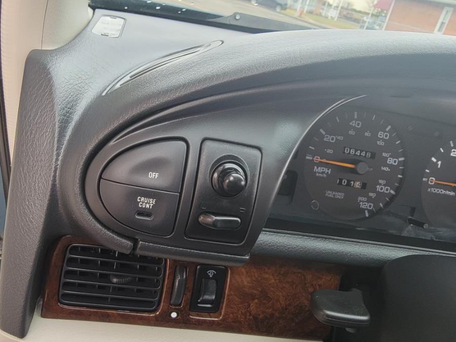 Used Nissan Altima 4dr XE Auto 1994 | Supreme Automotive. New Britain, Connecticut Used Nissan Altima 4dr XE Auto 1994 | Supreme Automotive. New Britain, Connecticut