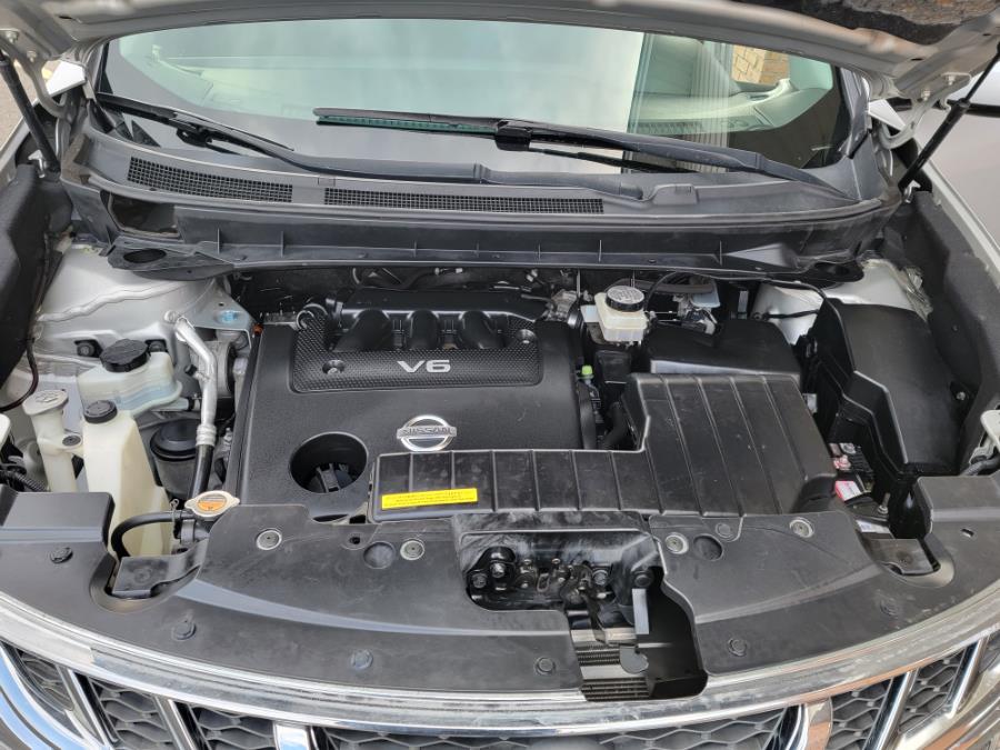 2013 Nissan Murano AWD 4dr SL, available for sale in New Britain, Connecticut | Supreme Automotive. New Britain, Connecticut 2013 Nissan Murano AWD 4dr SL, available for sale in New Britain, Connecticut | Supreme Automotive. New Britain, Connecticut