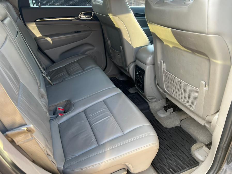 Used Jeep Grand Cherokee 4WD 4dr Laredo 2011 | Main Auto of Berlin. Berlin, Connecticut Used Jeep Grand Cherokee 4WD 4dr Laredo 2011 | Main Auto of Berlin. Berlin, Connecticut