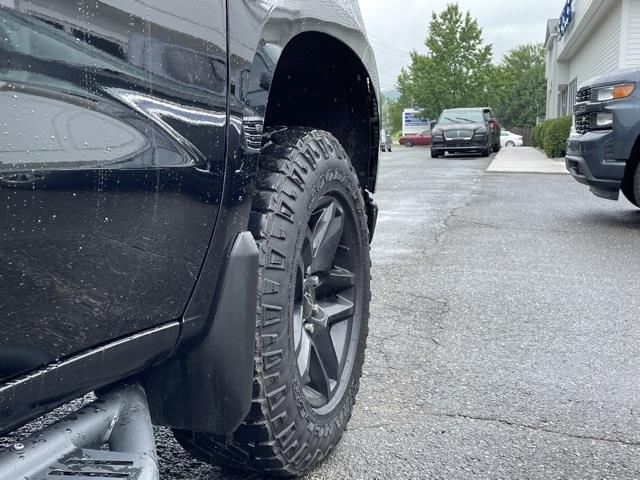 Used Chevrolet Silverado 1500 LT Trail Boss 2019 | Blasius Federal Road. Brookfield, Connecticut Used Chevrolet Silverado 1500 LT Trail Boss 2019 | Blasius Federal Road. Brookfield, Connecticut