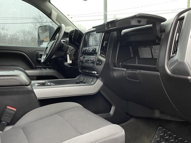 2017 Chevrolet Silverado 2500hd LT, available for sale in Brookfield, Connecticut | Blasius Federal Road. Brookfield, Connecticut 2017 Chevrolet Silverado 2500hd LT, available for sale in Brookfield, Connecticut | Blasius Federal Road. Brookfield, Connecticut