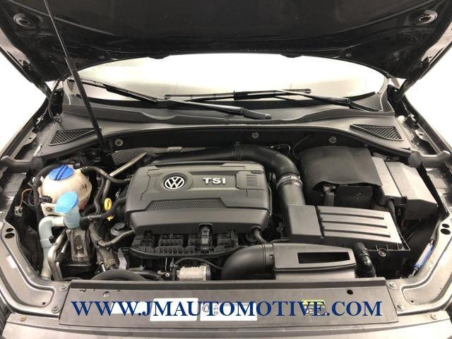 Used Volkswagen Passat 4dr Sdn 1.8T Auto S PZEV 2016 | J&M Automotive Sls&Svc LLC. Naugatuck, Connecticut Used Volkswagen Passat 4dr Sdn 1.8T Auto S PZEV 2016 | J&M Automotive Sls&Svc LLC. Naugatuck, Connecticut