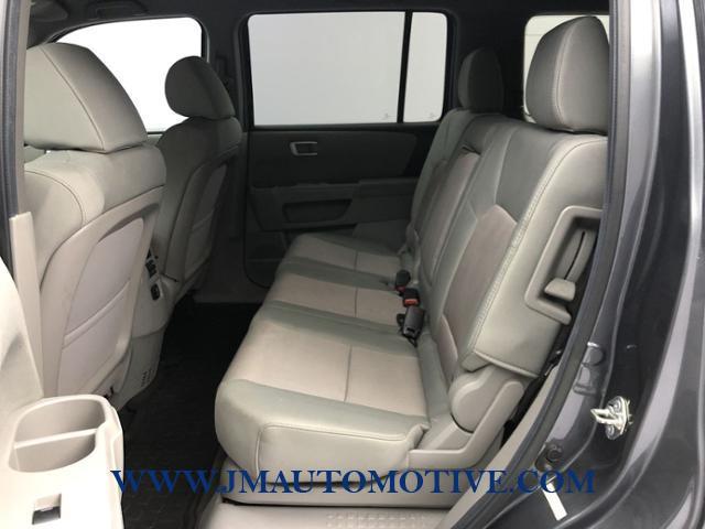 2013 Honda Pilot 4WD 4dr EX, available for sale in Naugatuck, Connecticut | J&M Automotive Sls&Svc LLC. Naugatuck, Connecticut 2013 Honda Pilot 4WD 4dr EX, available for sale in Naugatuck, Connecticut | J&M Automotive Sls&Svc LLC. Naugatuck, Connecticut