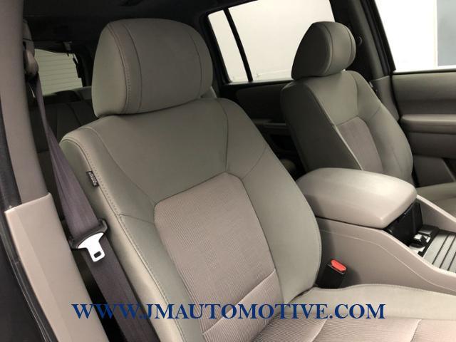 2013 Honda Pilot 4WD 4dr EX, available for sale in Naugatuck, Connecticut | J&M Automotive Sls&Svc LLC. Naugatuck, Connecticut 2013 Honda Pilot 4WD 4dr EX, available for sale in Naugatuck, Connecticut | J&M Automotive Sls&Svc LLC. Naugatuck, Connecticut