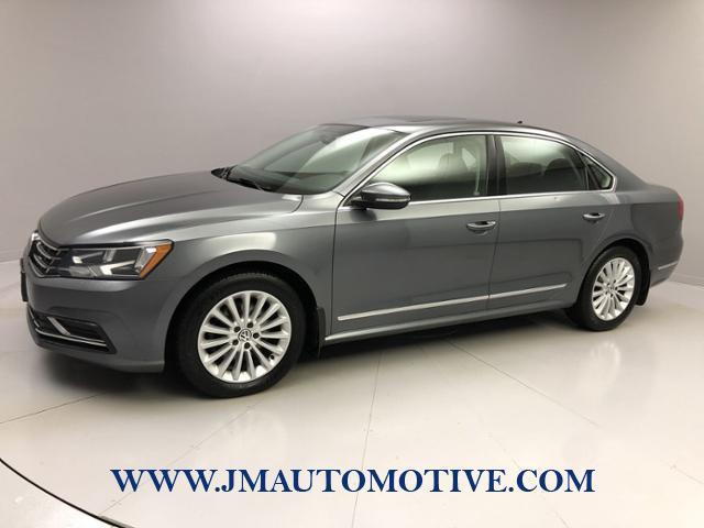 2016 Volkswagen Passat 4dr Sdn 1.8T Auto SE PZEV, available for sale in Naugatuck, Connecticut | J&M Automotive Sls&Svc LLC. Naugatuck, Connecticut