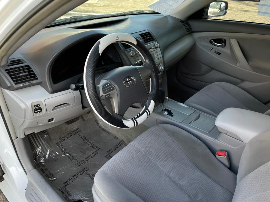 2010 Toyota Camry 4dr Sdn I4 Auto LE (Natl), available for sale in Corona, California | Green Light Auto. Corona, California 2010 Toyota Camry 4dr Sdn I4 Auto LE (Natl), available for sale in Corona, California | Green Light Auto. Corona, California