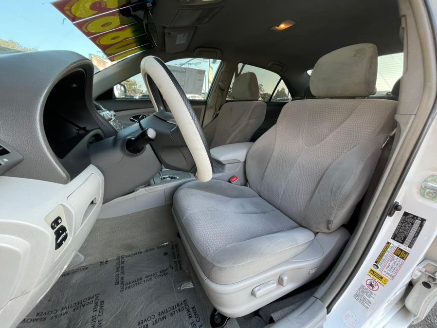 2010 Toyota Camry 4dr Sdn I4 Auto LE (Natl), available for sale in Corona, California | Green Light Auto. Corona, California 2010 Toyota Camry 4dr Sdn I4 Auto LE (Natl), available for sale in Corona, California | Green Light Auto. Corona, California