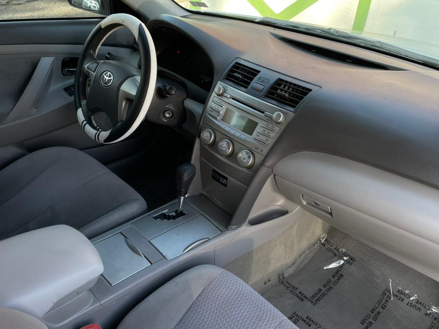2010 Toyota Camry 4dr Sdn I4 Auto LE (Natl), available for sale in Corona, California | Green Light Auto. Corona, California 2010 Toyota Camry 4dr Sdn I4 Auto LE (Natl), available for sale in Corona, California | Green Light Auto. Corona, California