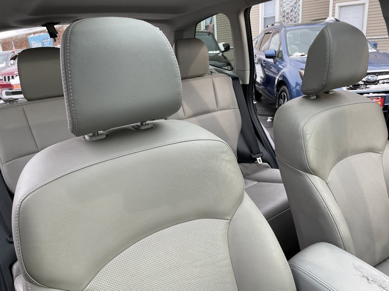 Used Subaru Forester 4dr CVT 2.5i Limited PZEV 2015 | Union Street Auto Sales. West Springfield, Massachusetts Used Subaru Forester 4dr CVT 2.5i Limited PZEV 2015 | Union Street Auto Sales. West Springfield, Massachusetts