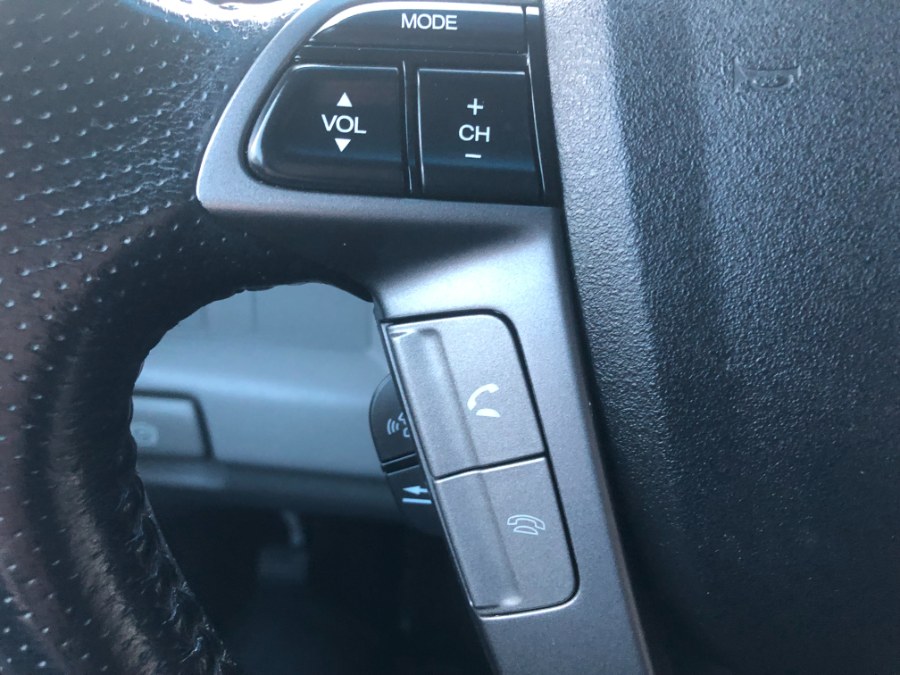 Used Honda Pilot 4WD 4dr EX-L 2012 | Bristol Auto Center LLC. Bristol, Connecticut Used Honda Pilot 4WD 4dr EX-L 2012 | Bristol Auto Center LLC. Bristol, Connecticut