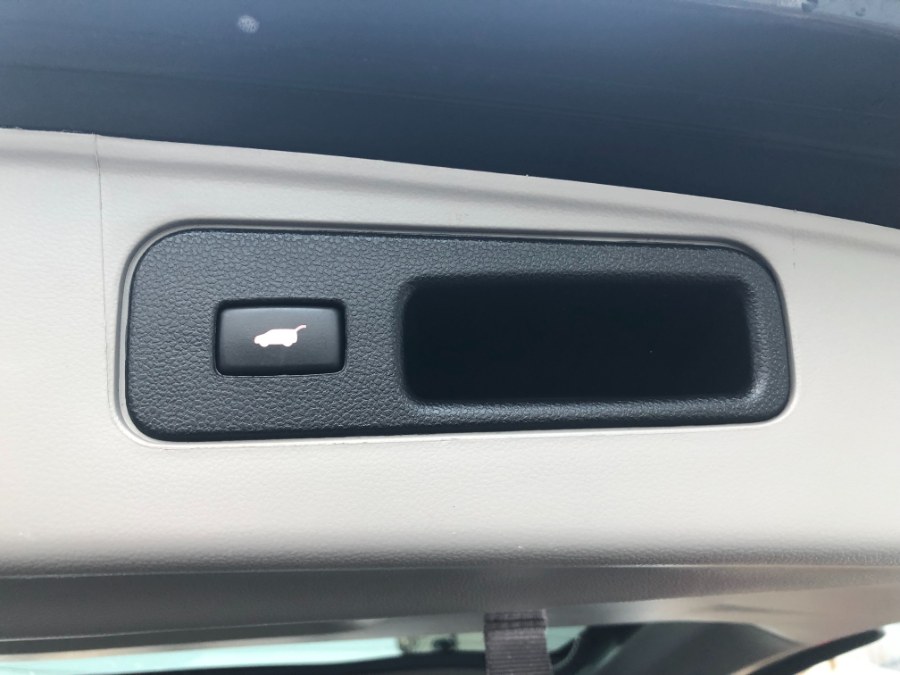 Used Honda Pilot 4WD 4dr EX-L 2012 | Bristol Auto Center LLC. Bristol, Connecticut Used Honda Pilot 4WD 4dr EX-L 2012 | Bristol Auto Center LLC. Bristol, Connecticut