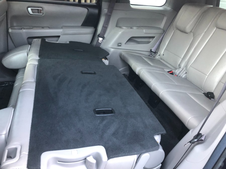 Used Honda Pilot 4WD 4dr EX-L 2012 | Bristol Auto Center LLC. Bristol, Connecticut Used Honda Pilot 4WD 4dr EX-L 2012 | Bristol Auto Center LLC. Bristol, Connecticut