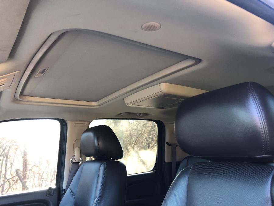 Used Chevrolet Suburban 4WD 4dr 1500 LTZ 2011 | Wholesale Direct Motors. Beavercreek, Ohio Used Chevrolet Suburban 4WD 4dr 1500 LTZ 2011 | Wholesale Direct Motors. Beavercreek, Ohio
