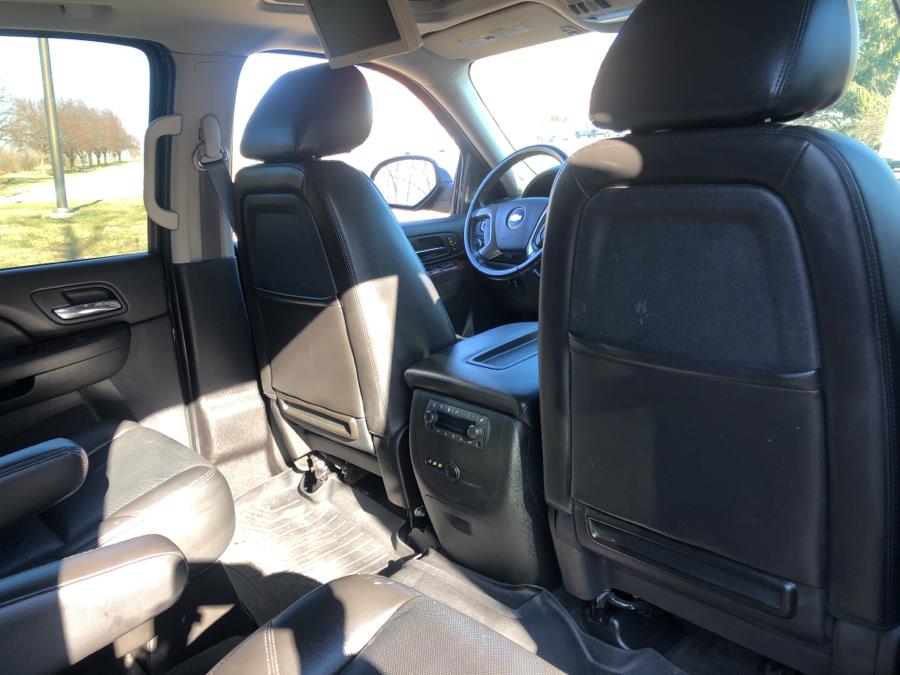 Used Chevrolet Suburban 4WD 4dr 1500 LTZ 2011 | Wholesale Direct Motors. Beavercreek, Ohio Used Chevrolet Suburban 4WD 4dr 1500 LTZ 2011 | Wholesale Direct Motors. Beavercreek, Ohio